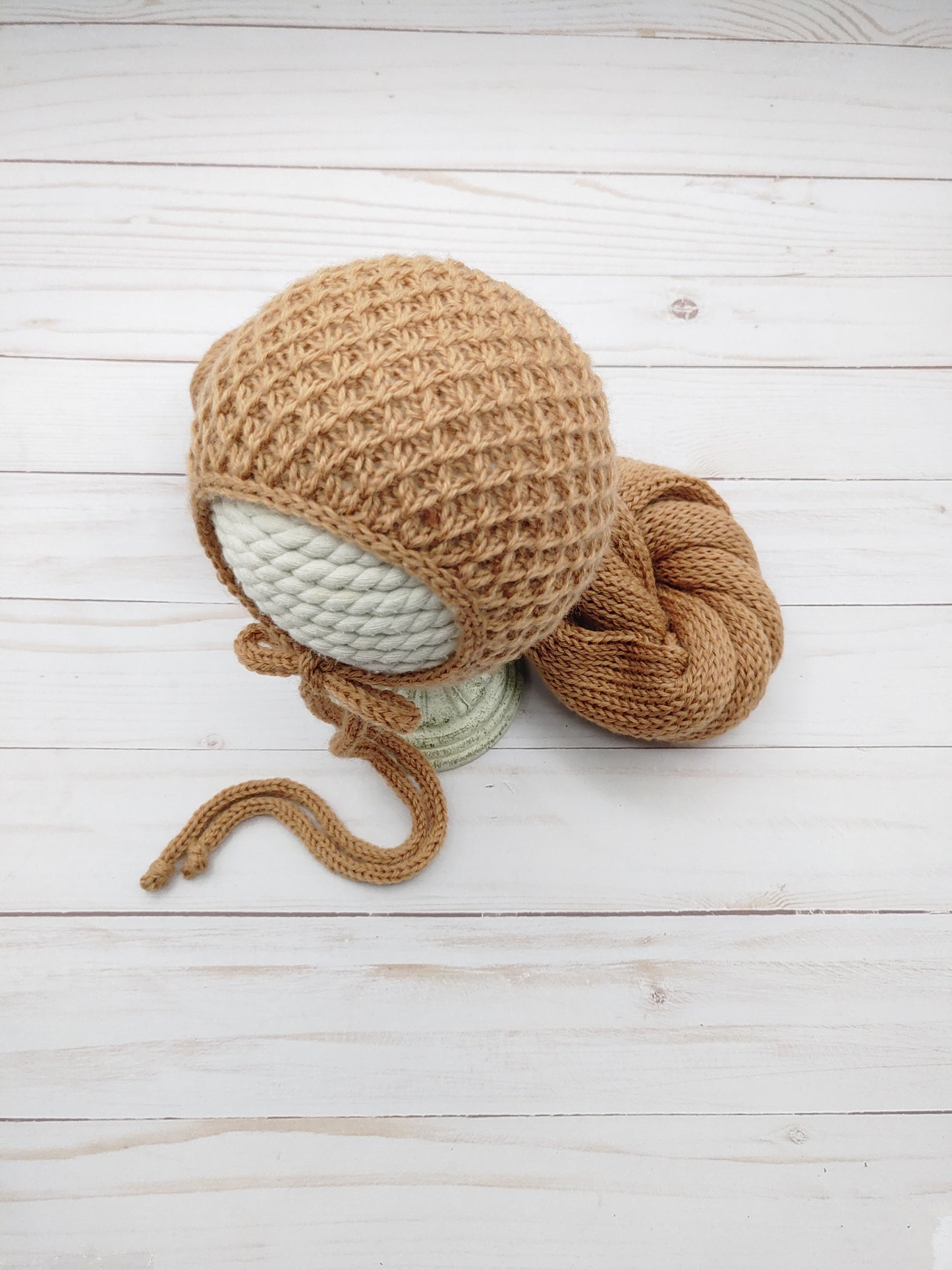 Beau Newborn Photography Set