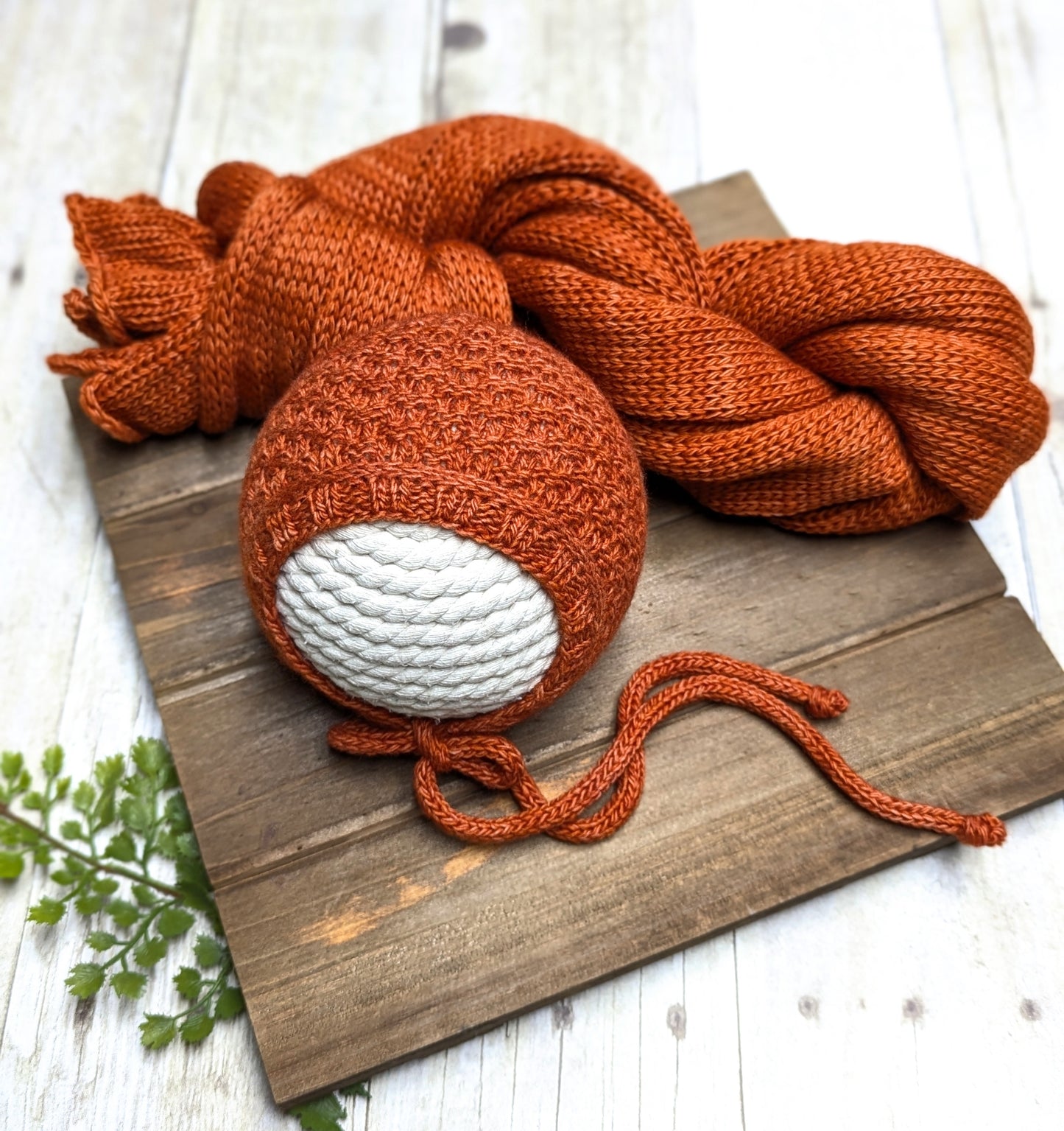 Simon Bonnet and Wrap Set