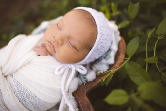 Dapper Bonnet - White